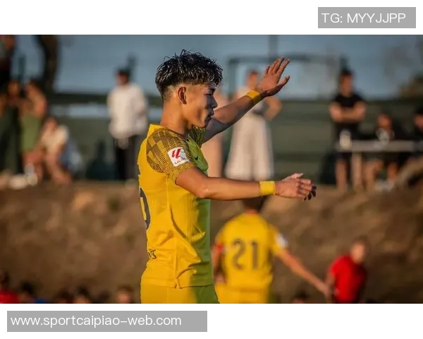 曾经的天才少女何小珂迎来22岁生日依然未能在国内联赛破门得分